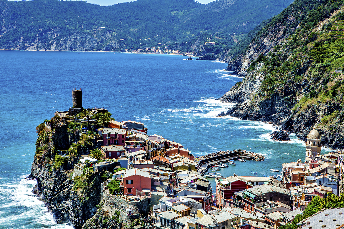 the tip of vernazza